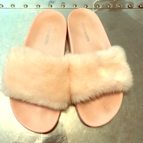 Steve Madden Shoes - Steve Madden Fur Slides